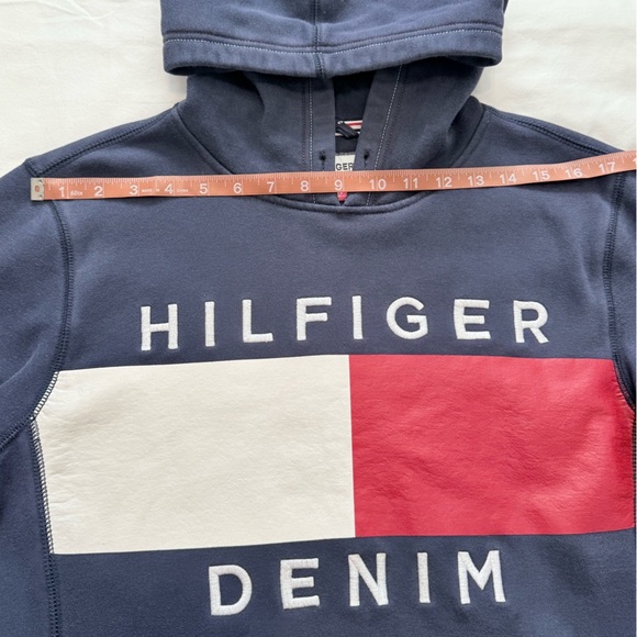 Tommy Hilfiger Women’s Hoodie Size M –Iconic Red & White Logo Hooded Sweatshirt - Picture 11 of 14